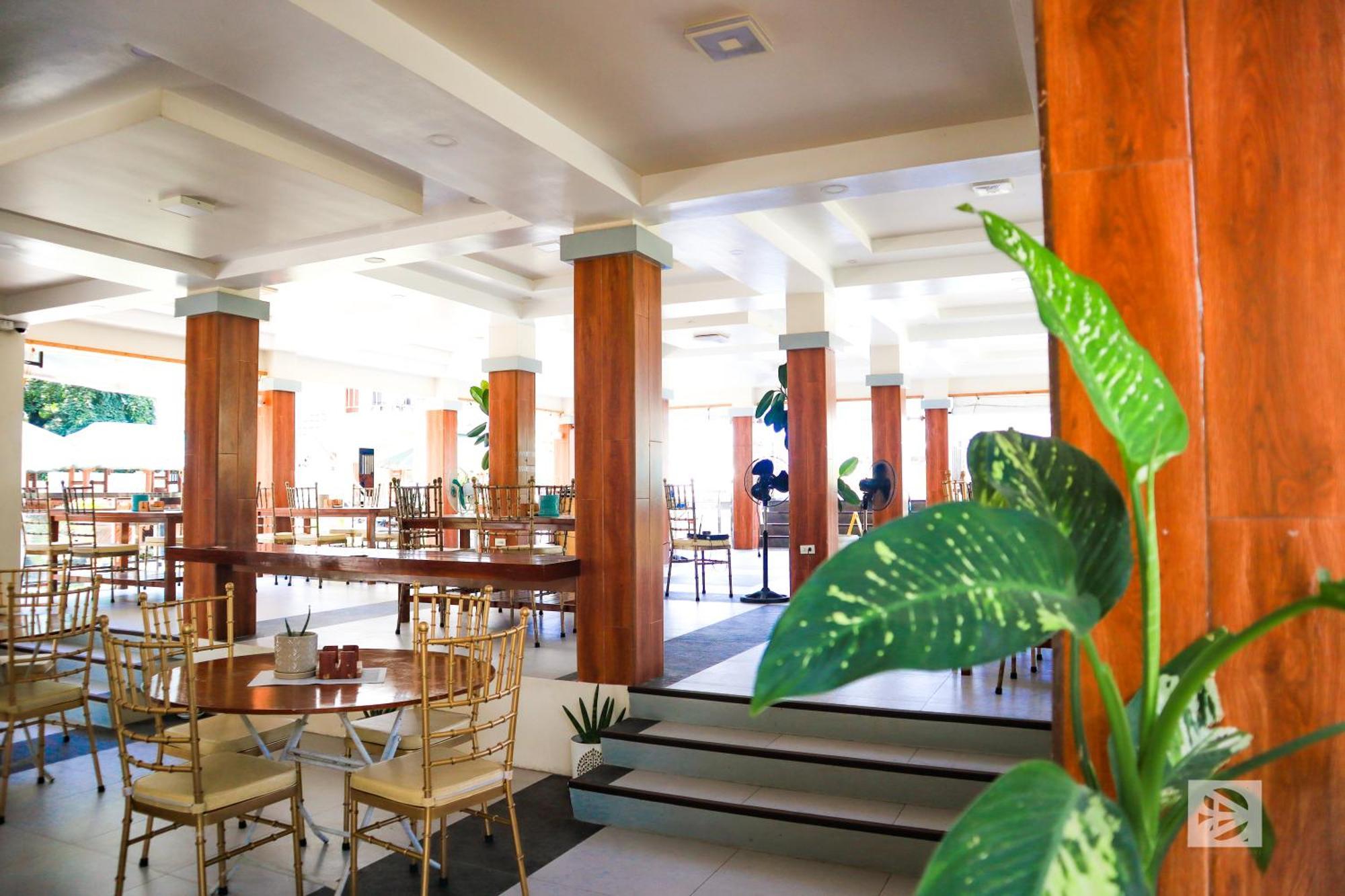 Youhan Beach Resort San Antonio  Exterior foto